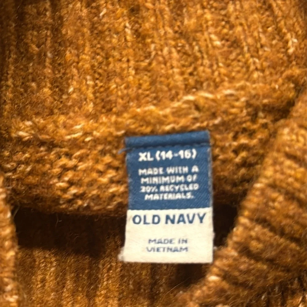 Old navy kid mock neck sweater size xlarge (14/16).